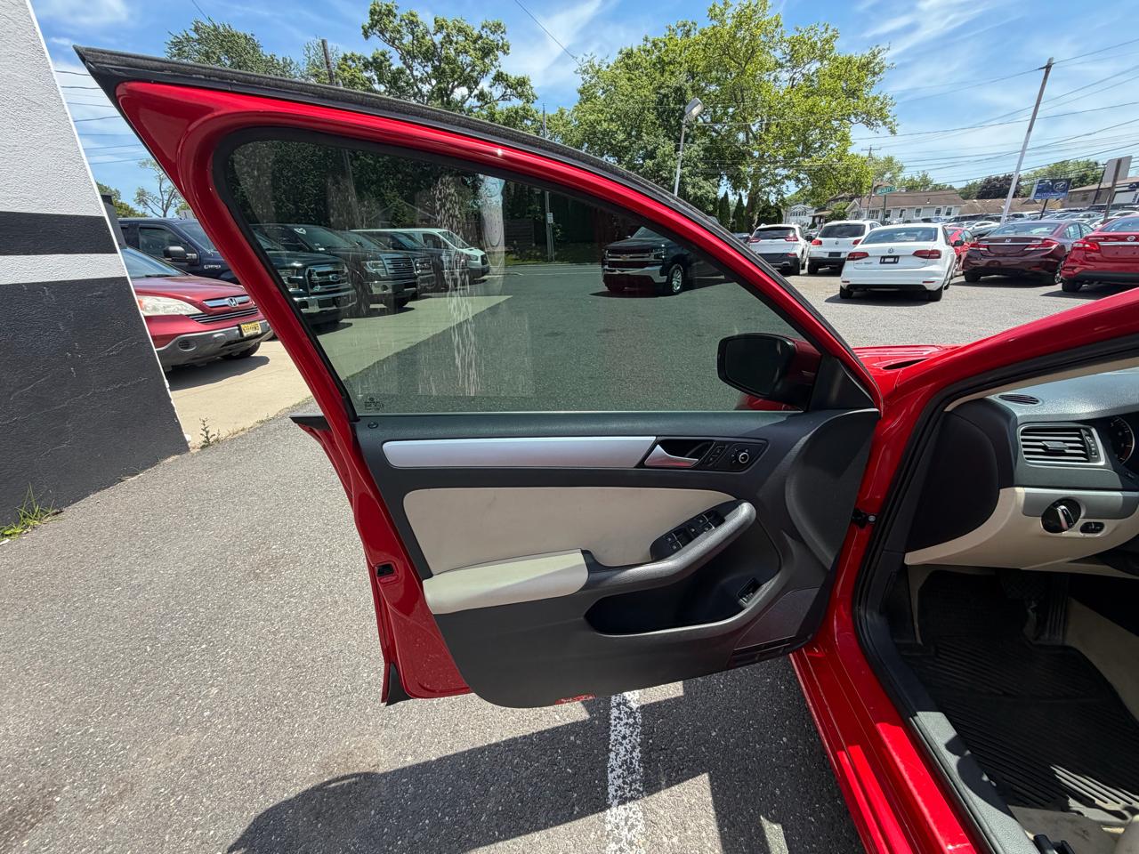 Volkswagen Jetta SE 2014