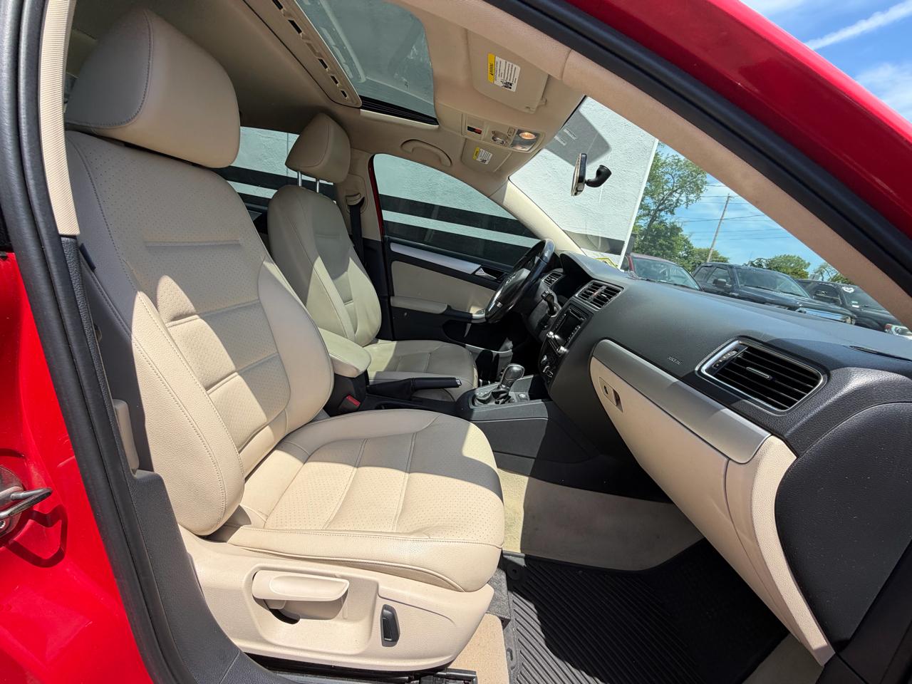 Volkswagen Jetta SE 2014