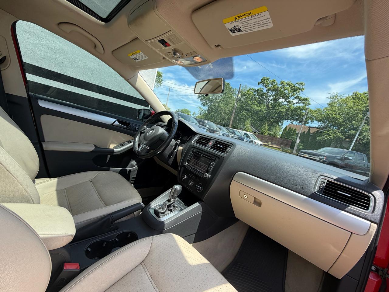 Volkswagen Jetta SE 2014