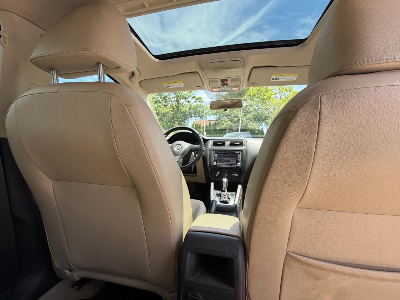 Volkswagen Jetta SE 2014