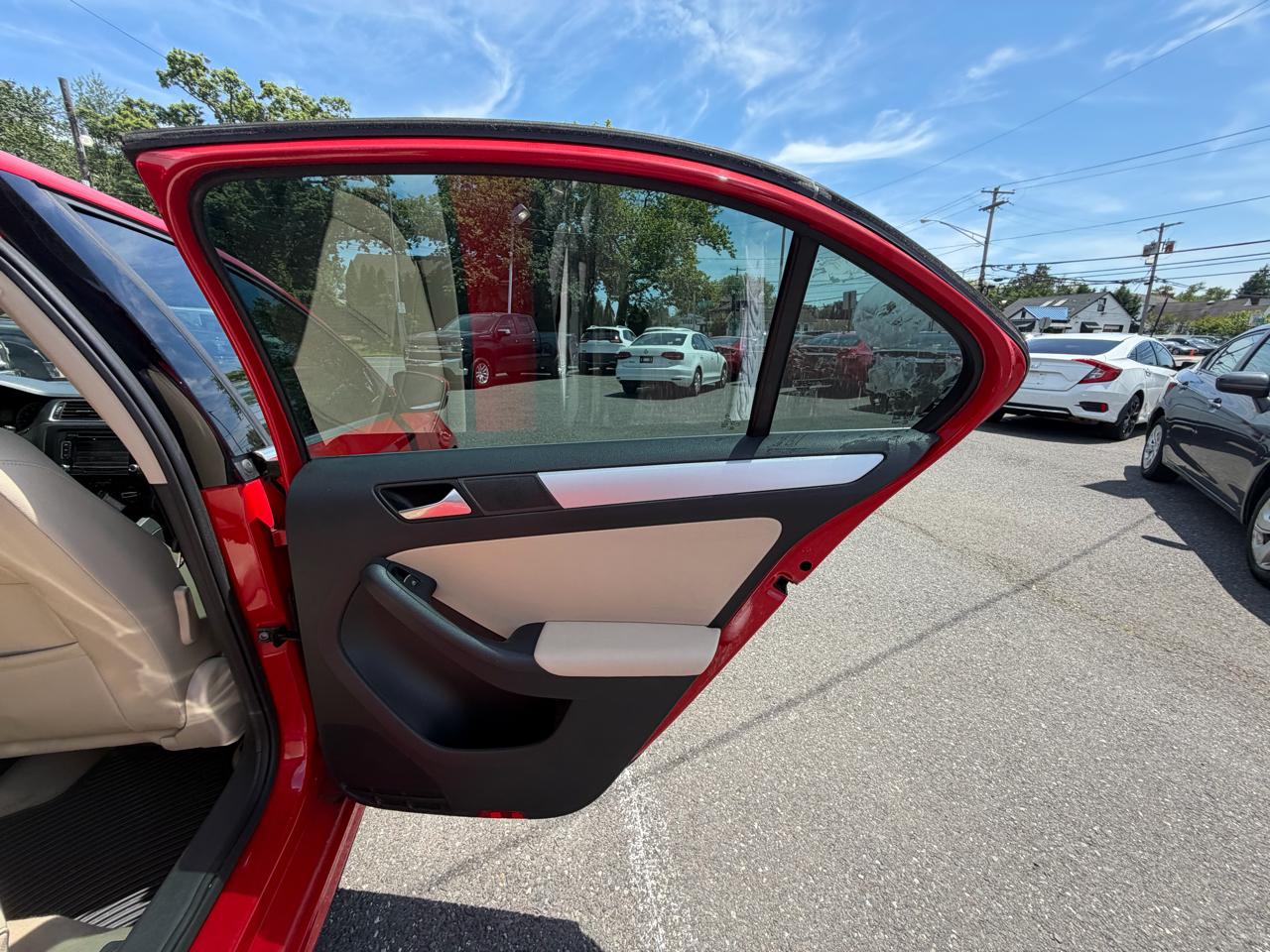 Volkswagen Jetta SE 2014