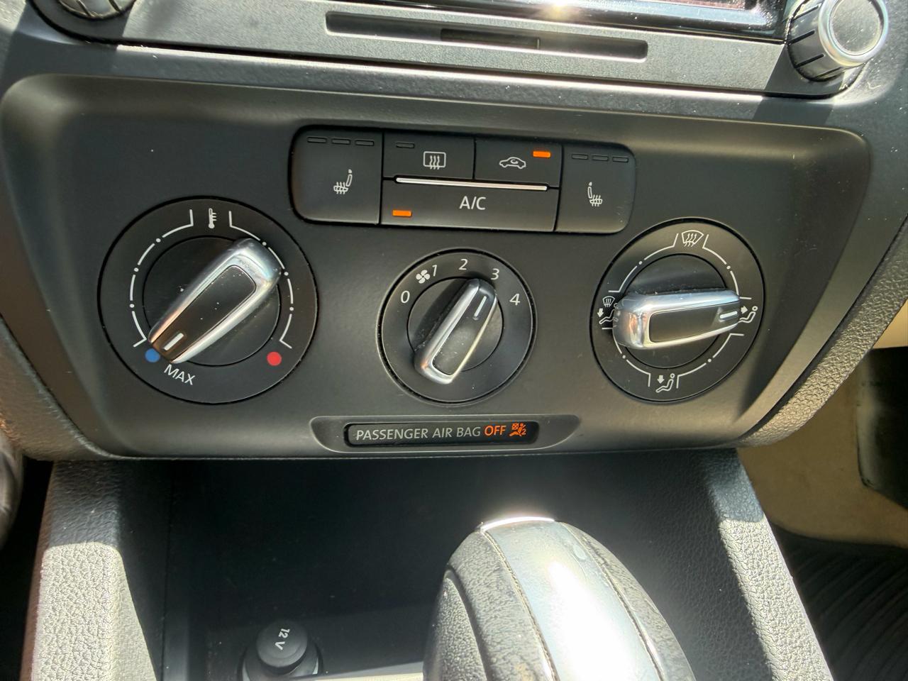 Volkswagen Jetta SE 2014