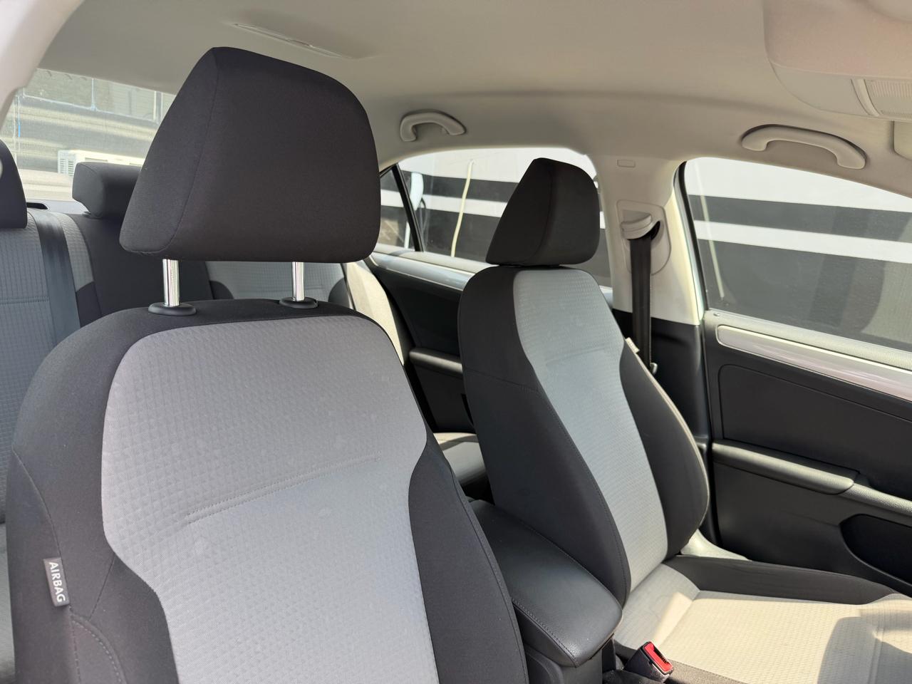 Volkswagen Jetta 1.4T S 6A 2018