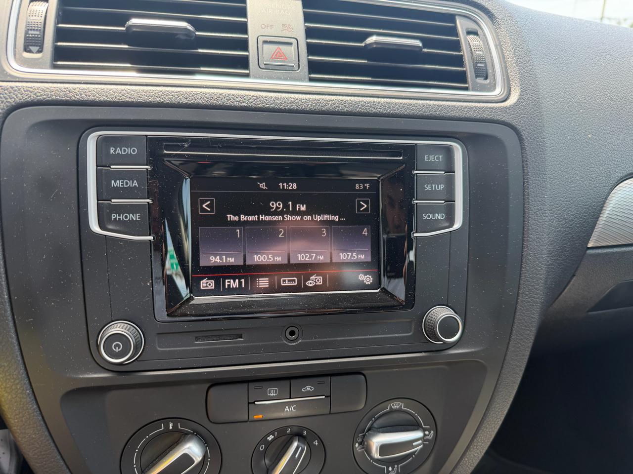 Volkswagen Jetta 1.4T S 6A 2018