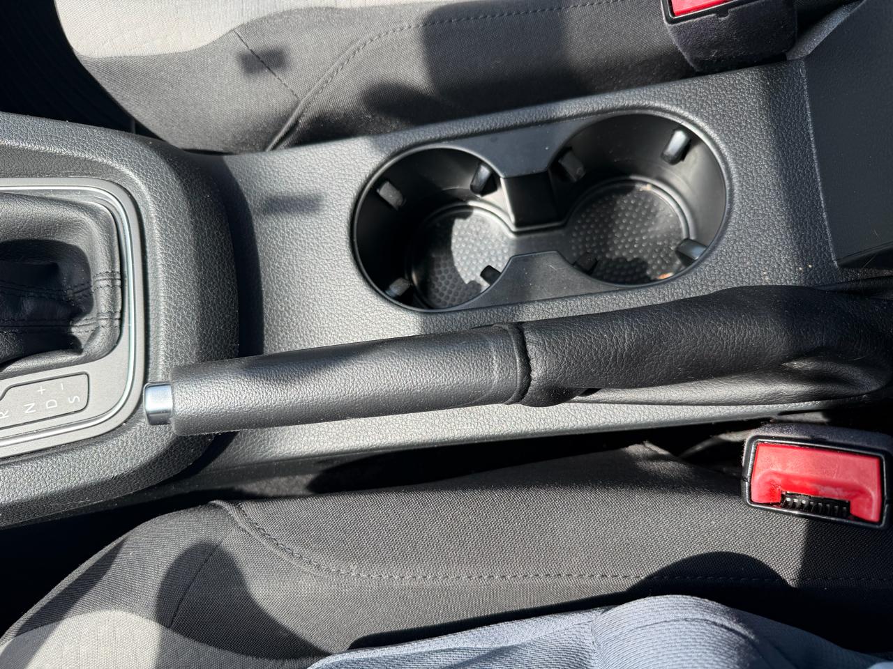 Volkswagen Jetta 1.4T S 6A 2018
