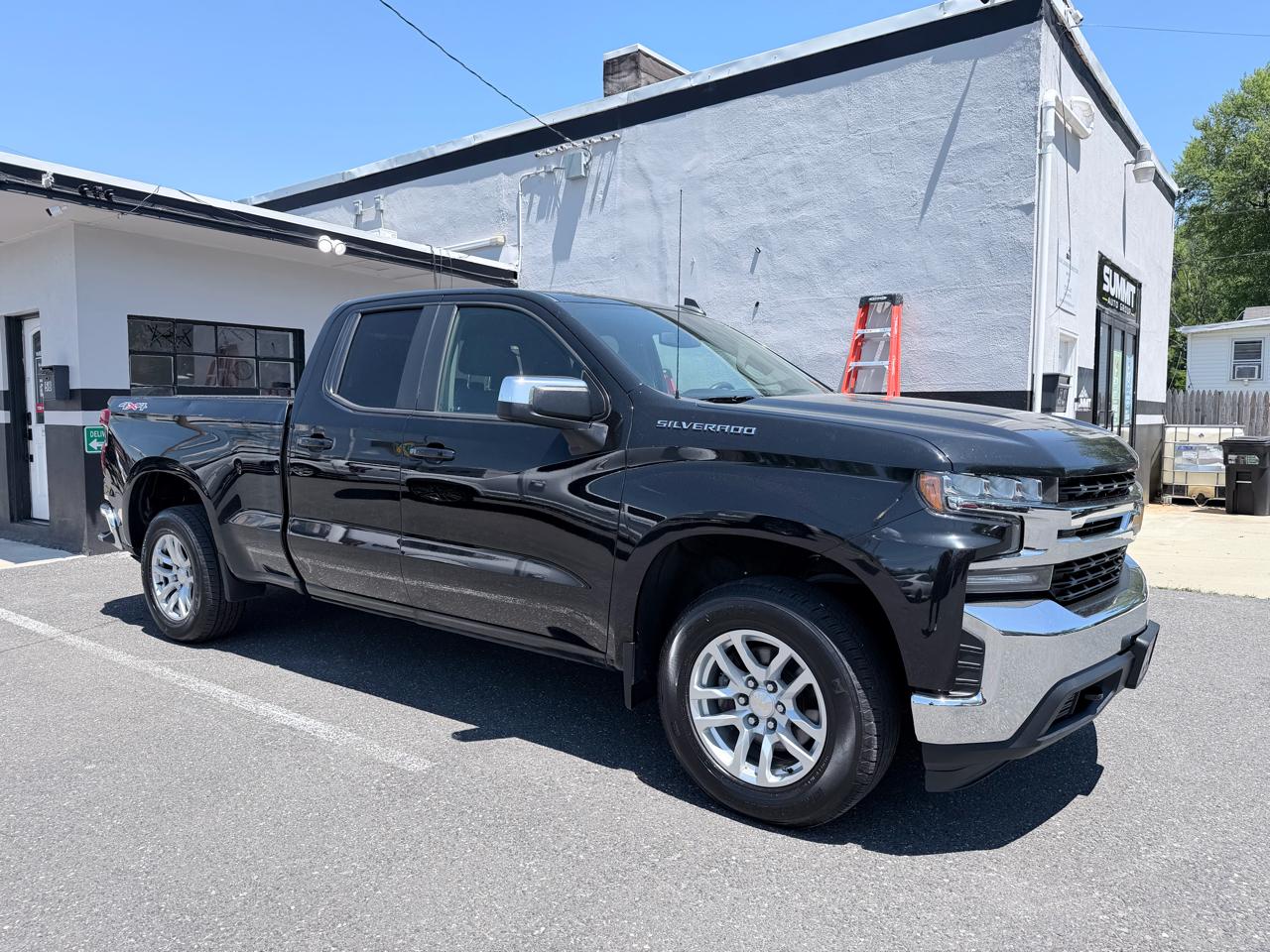 Chevrolet Silverado 1500 LT Double Cab 4WD 2020