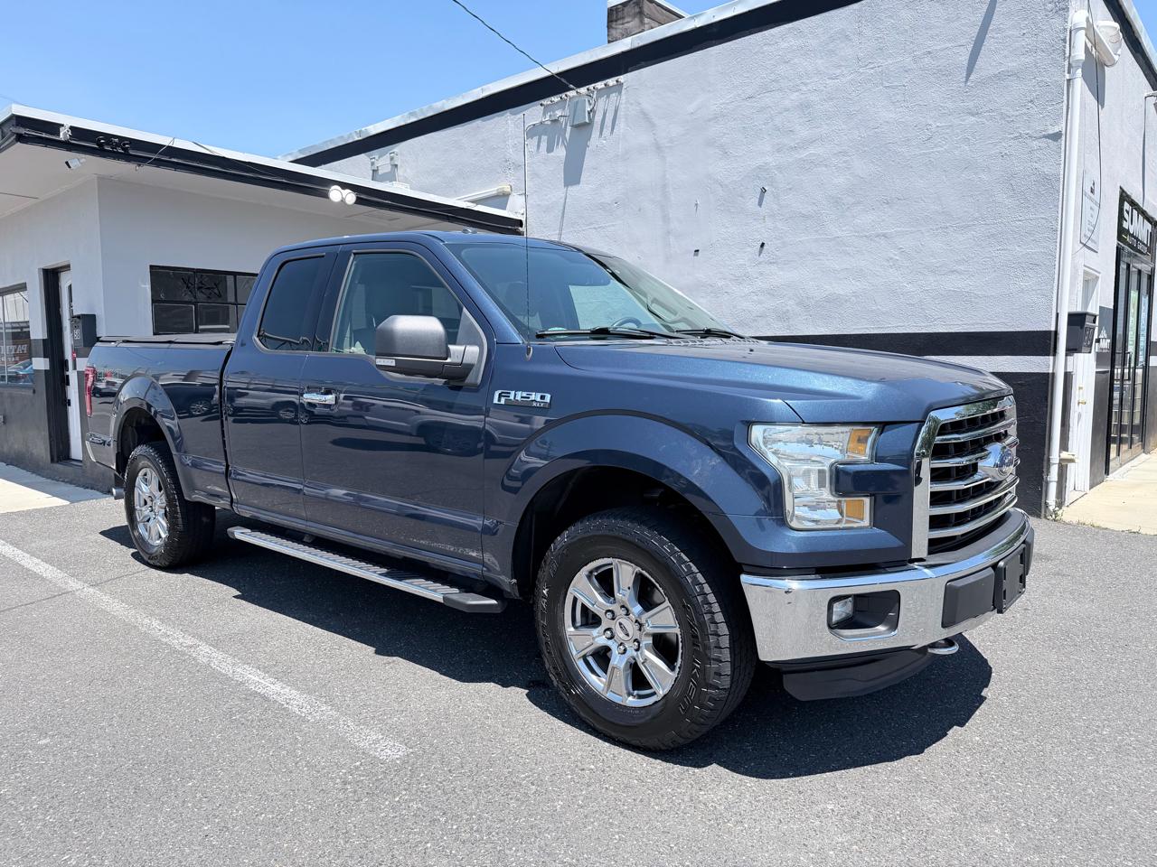 Ford F-150 Lariat SuperCab 6.5-ft. Bed 4WD 2015