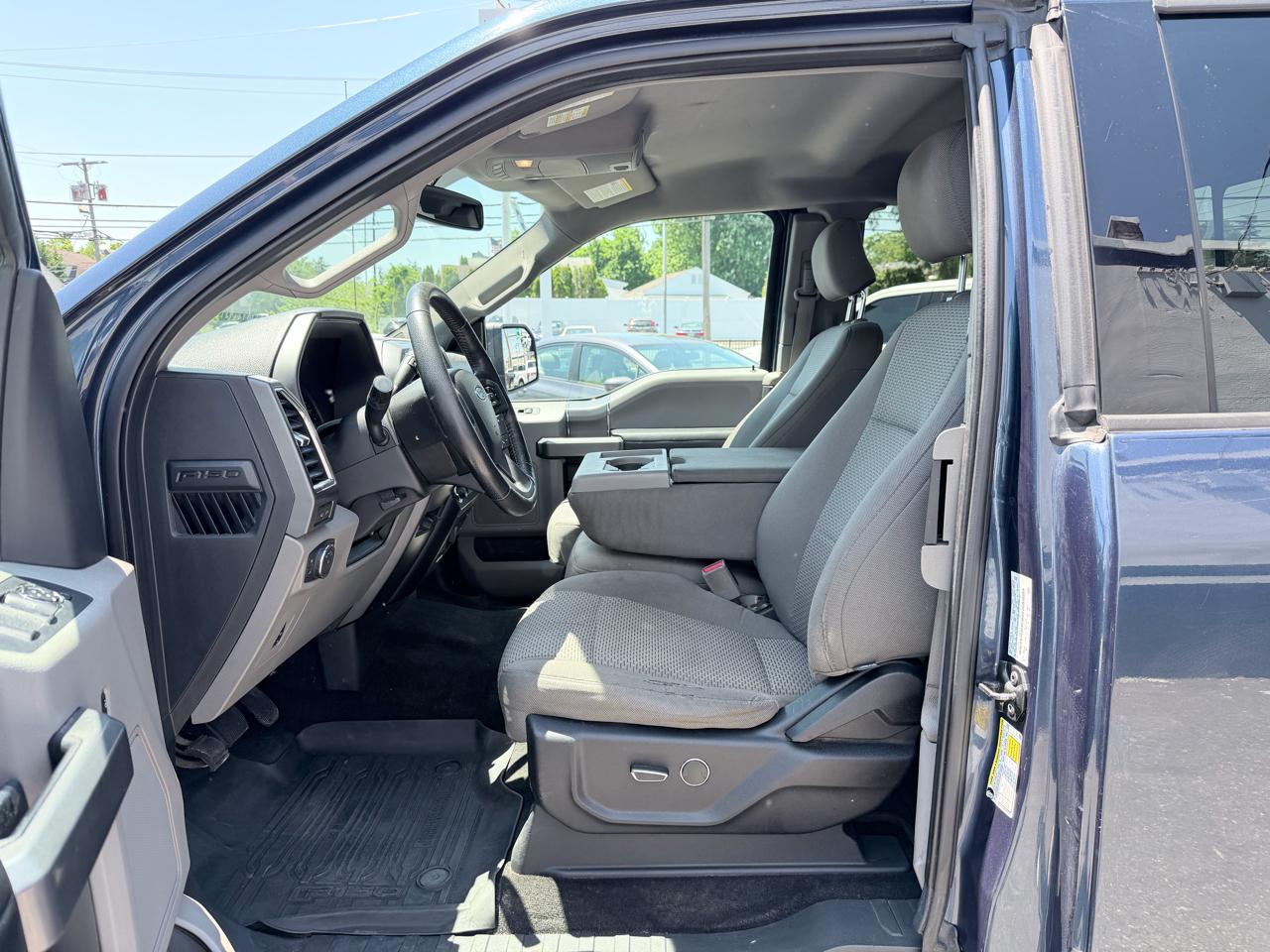 Ford F-150 Lariat SuperCab 6.5-ft. Bed 4WD 2015