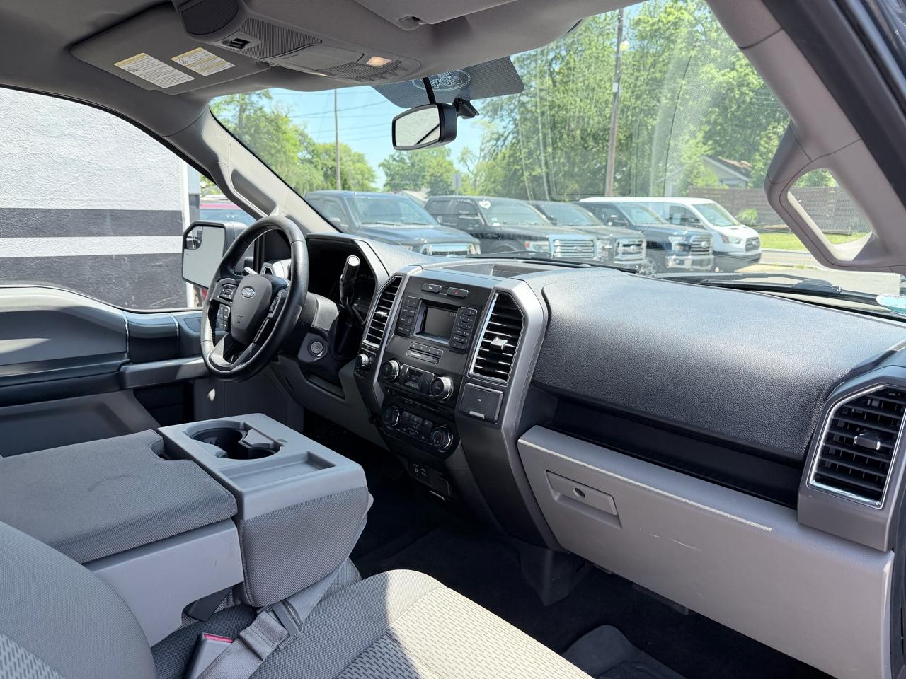 Ford F-150 Lariat SuperCab 6.5-ft. Bed 4WD 2015