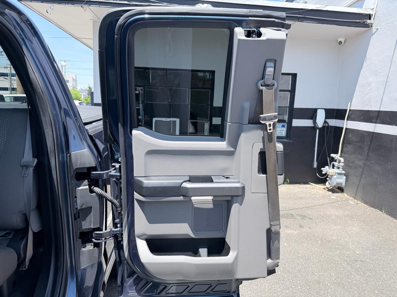 Ford F-150 Lariat SuperCab 6.5-ft. Bed 4WD 2015