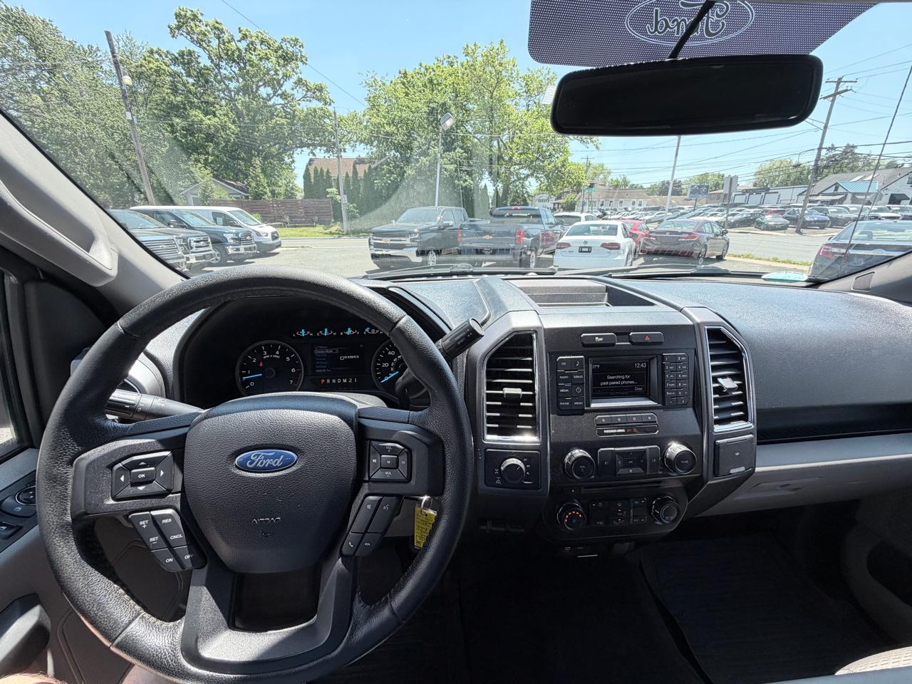 Ford F-150 Lariat SuperCab 6.5-ft. Bed 4WD 2015