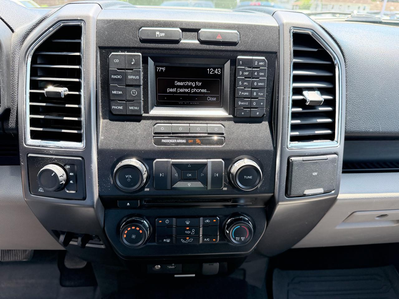 Ford F-150 Lariat SuperCab 6.5-ft. Bed 4WD 2015