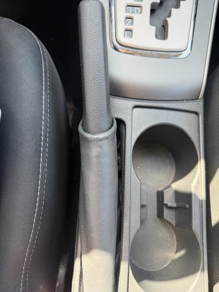 Toyota Corolla S 5-Speed MT 2013