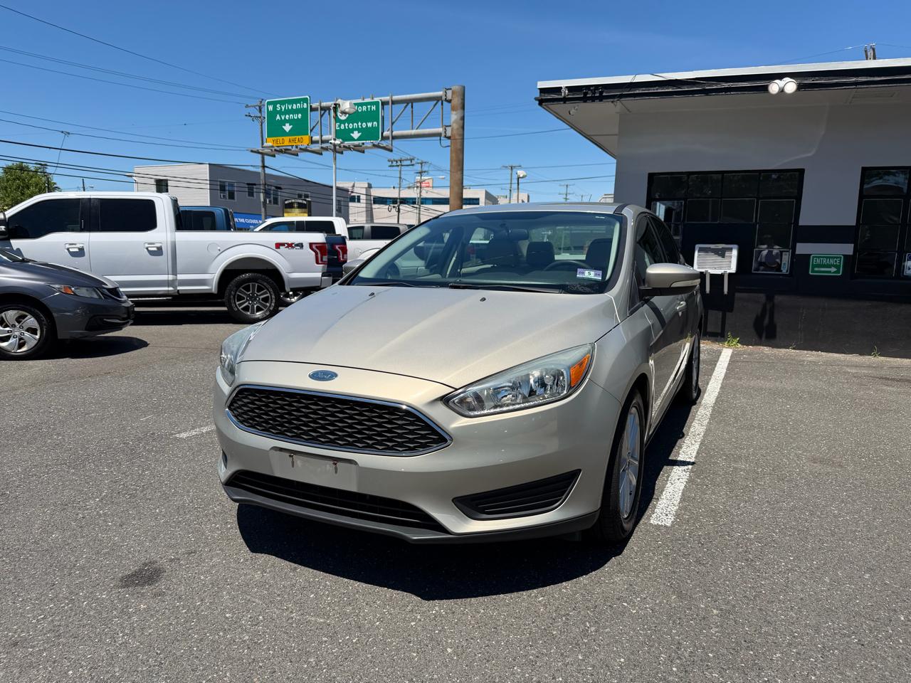2015 Ford Focus SE Sedan