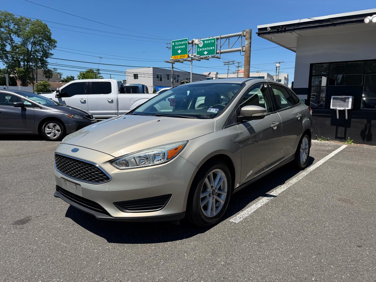 Ford Focus SE Sedan 2015