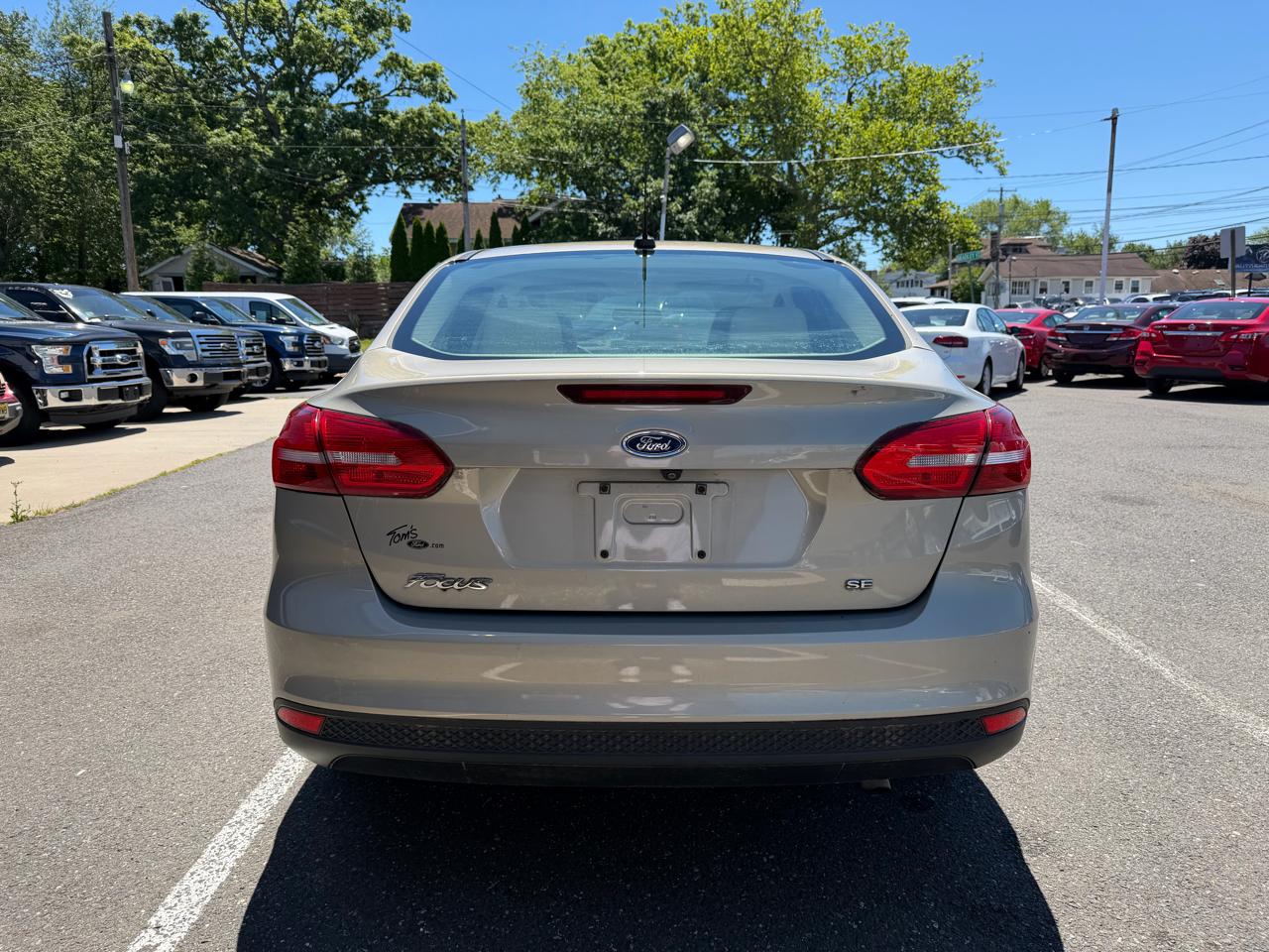 Ford Focus SE Sedan 2015