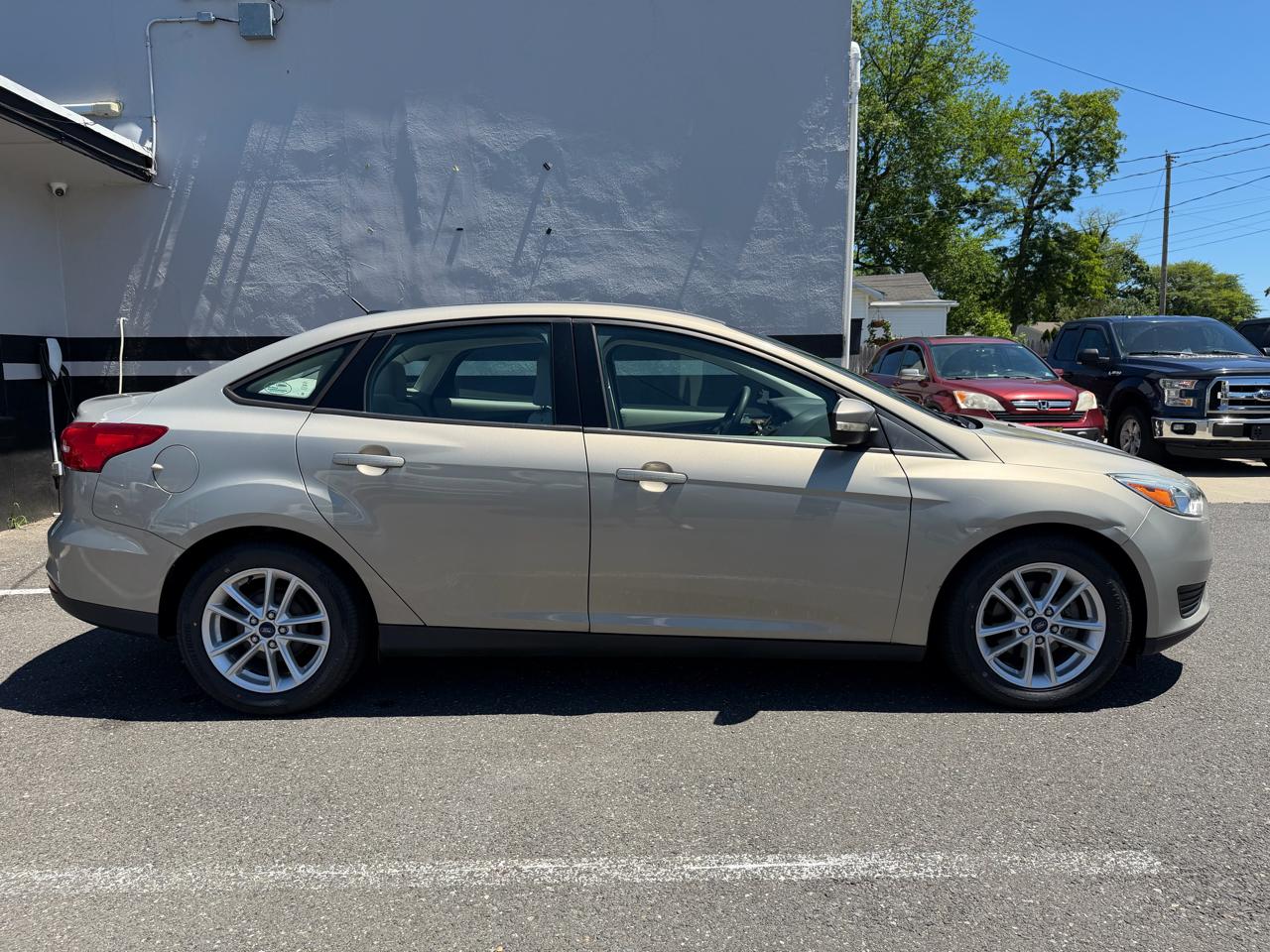 Ford Focus SE Sedan 2015