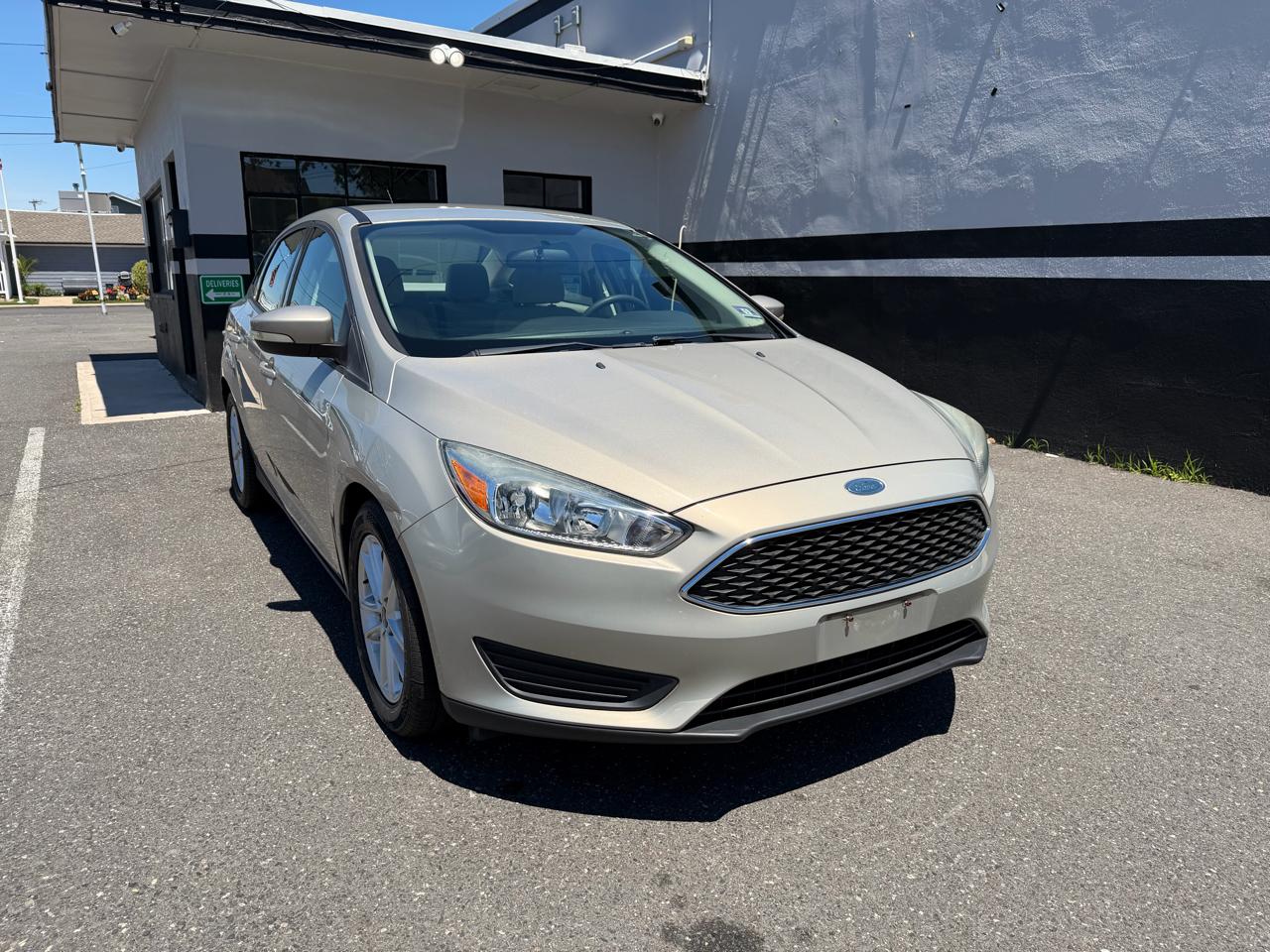 Ford Focus SE Sedan 2015