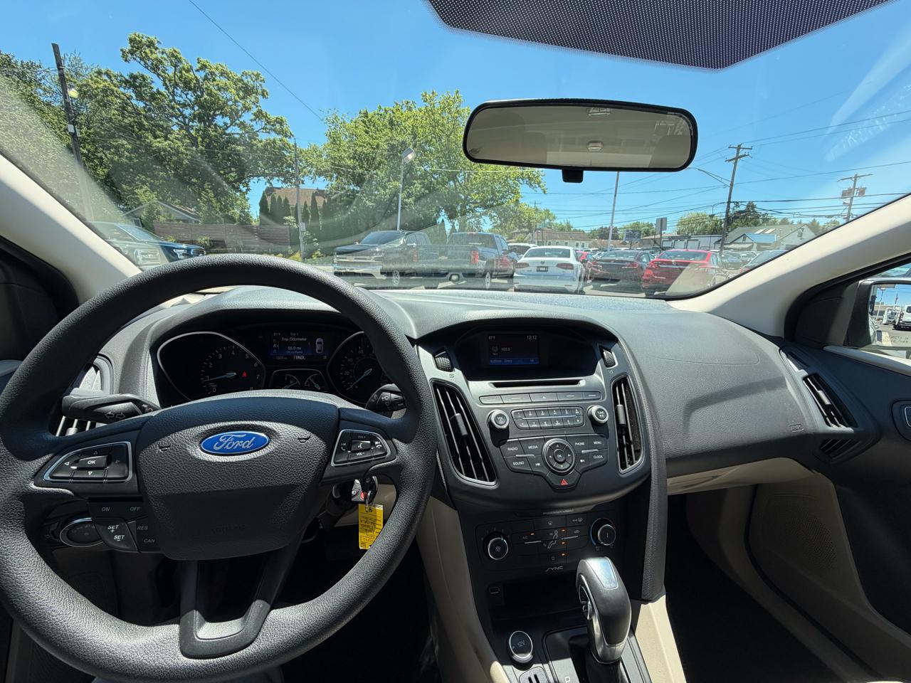 Ford Focus SE Sedan 2015