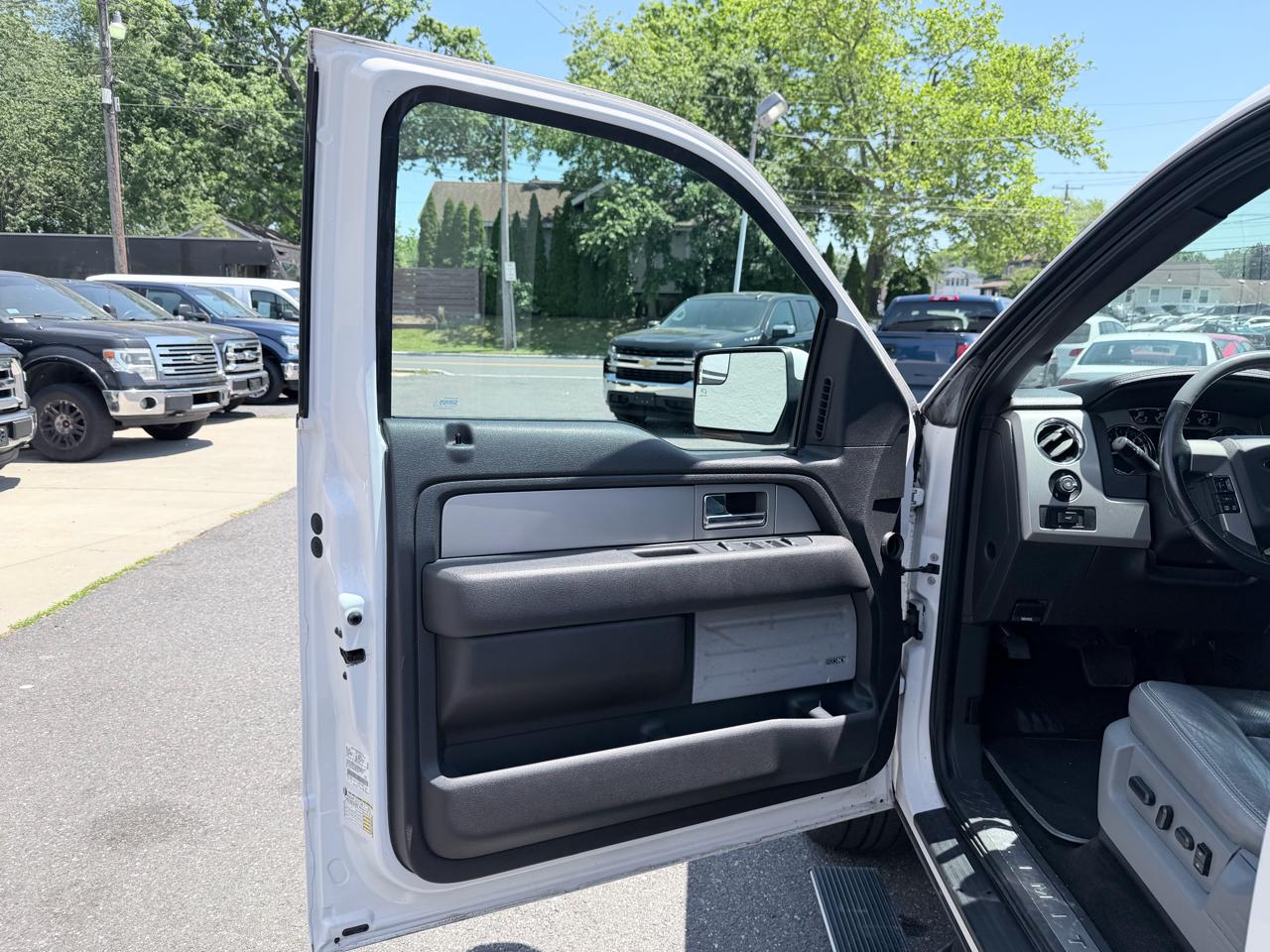 Ford F-150 XLT SuperCrew 6.5-ft. Bed 4WD 2011