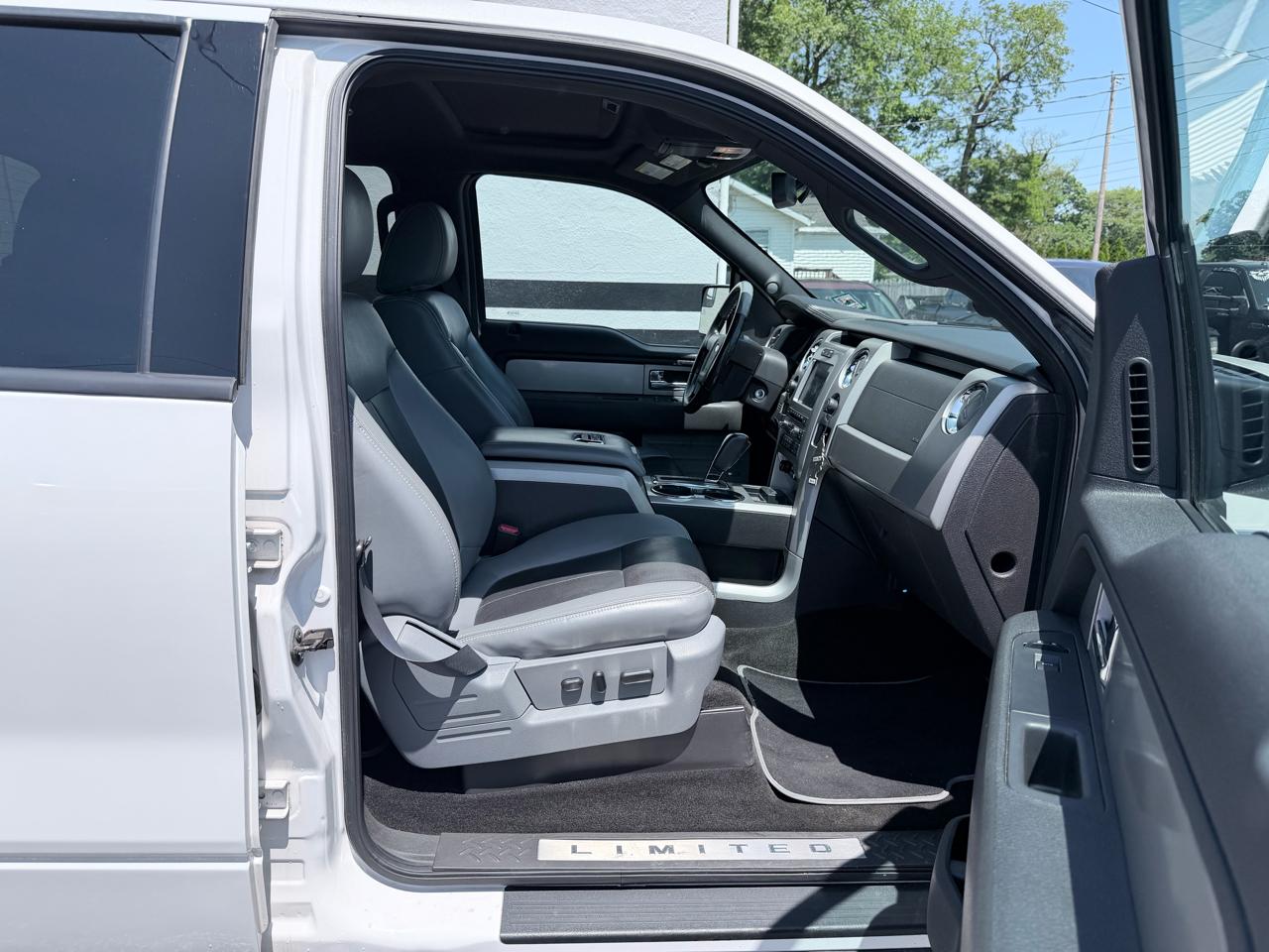 Ford F-150 XLT SuperCrew 6.5-ft. Bed 4WD 2011