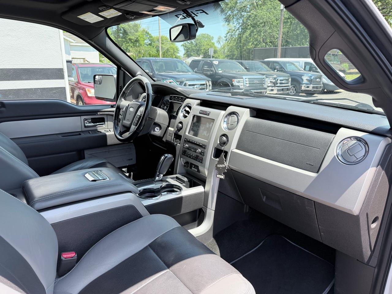 Ford F-150 XLT SuperCrew 6.5-ft. Bed 4WD 2011