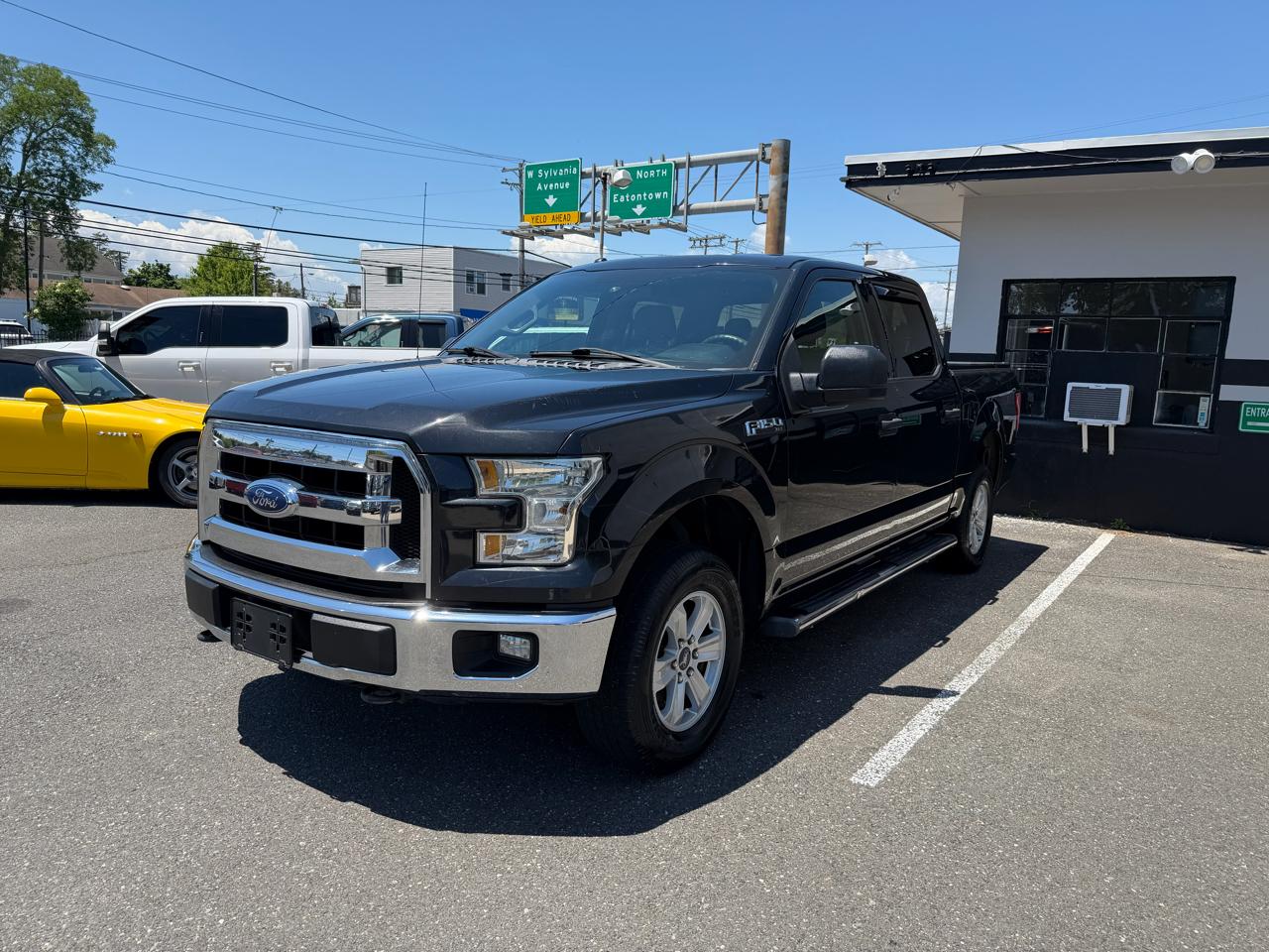 2015 Ford F-150 XL SuperCrew 5.5-ft. Bed 4WD