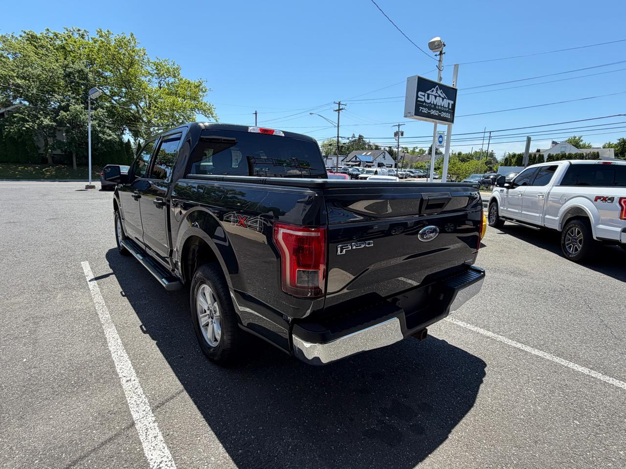 Ford F-150 XL SuperCrew 5.5-ft. Bed 4WD 2015