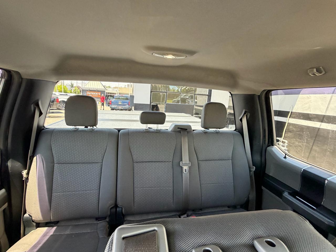 Ford F-150 XL SuperCrew 5.5-ft. Bed 4WD 2015