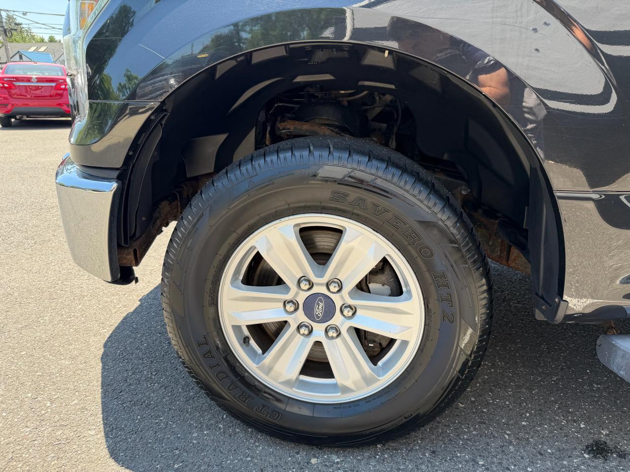 Ford F-150 XL SuperCrew 5.5-ft. Bed 4WD 2015