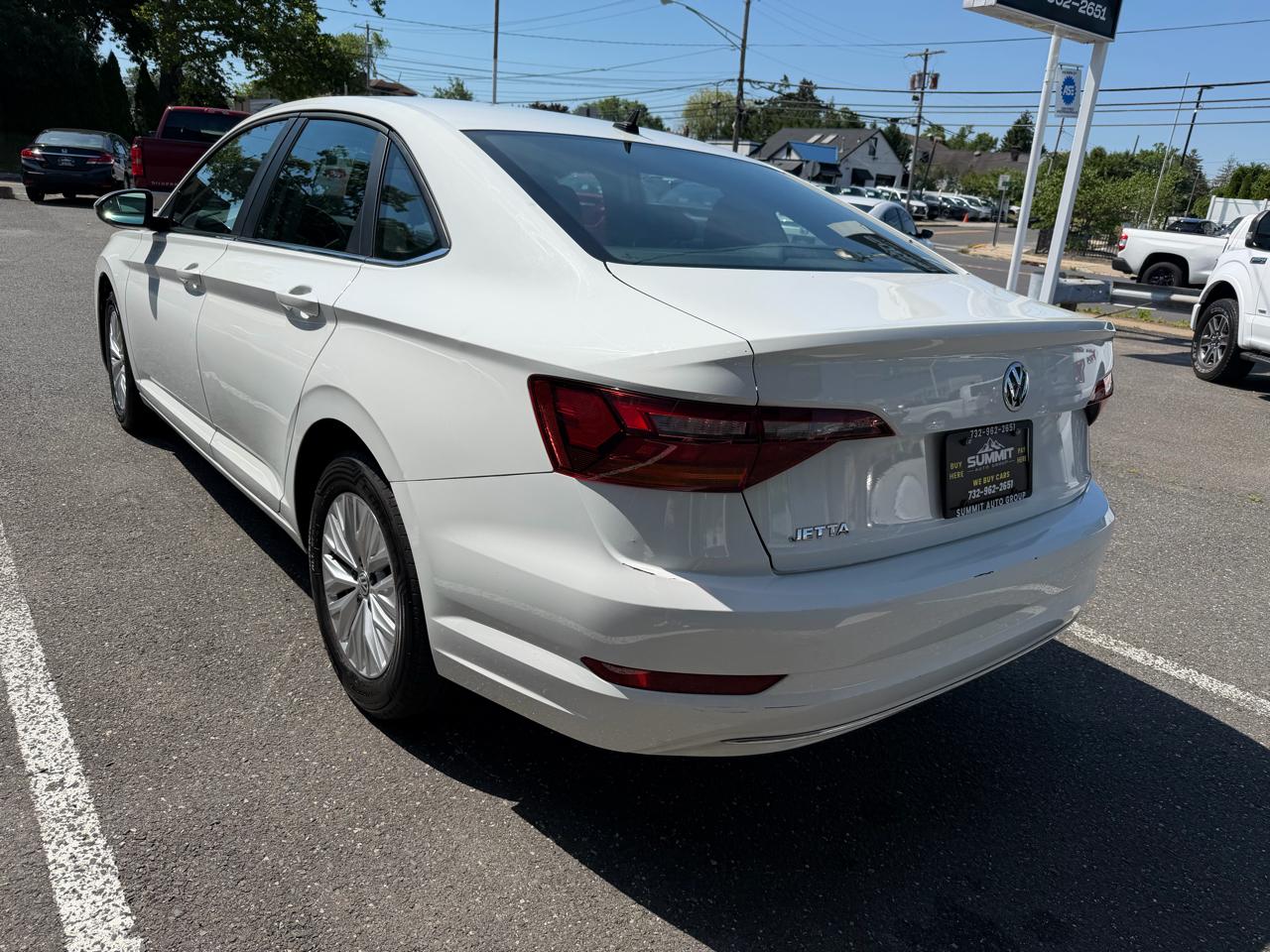 Volkswagen Jetta 1.4T S 6A 2019