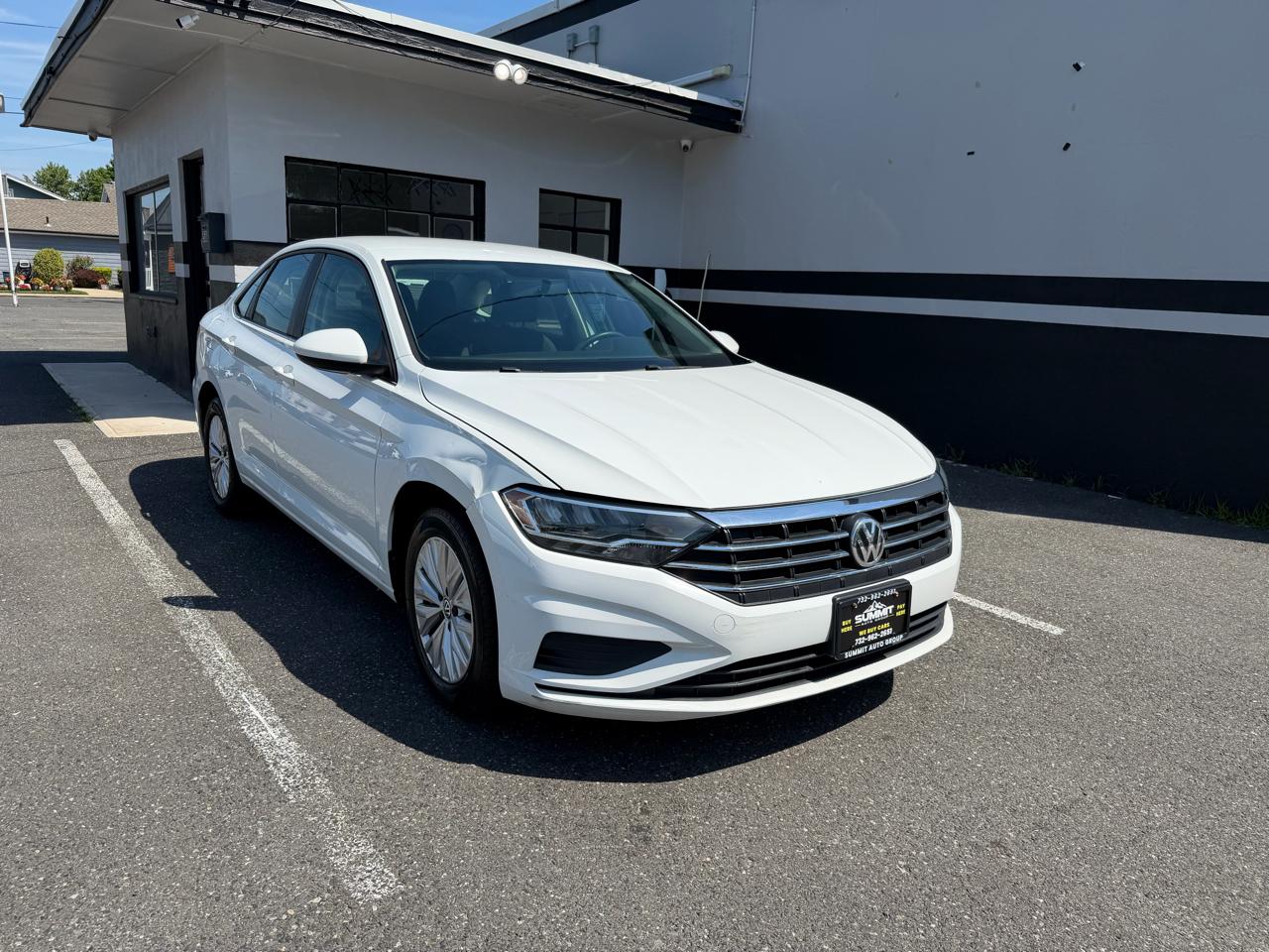 Volkswagen Jetta 1.4T S 6A 2019