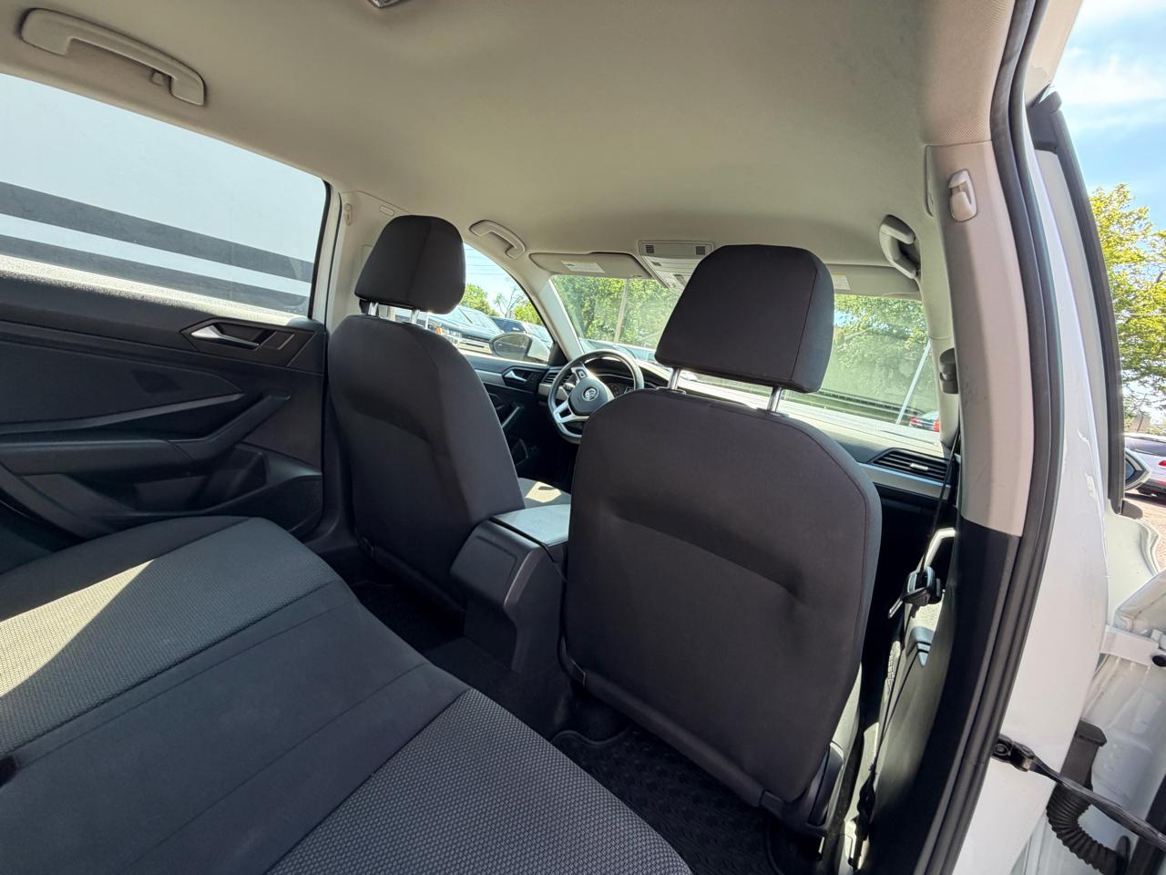 Volkswagen Jetta 1.4T S 6A 2019