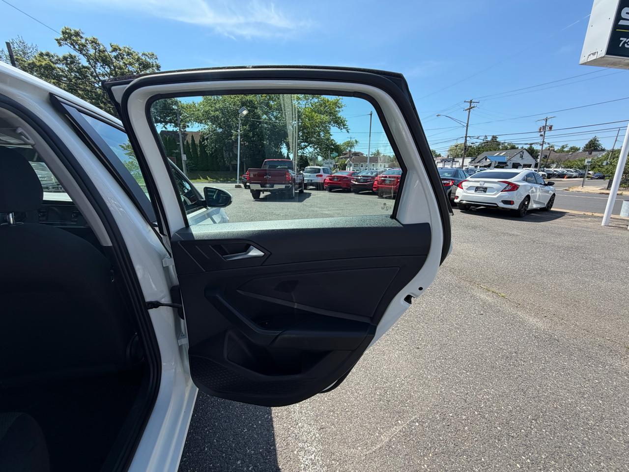 Volkswagen Jetta 1.4T S 6A 2019