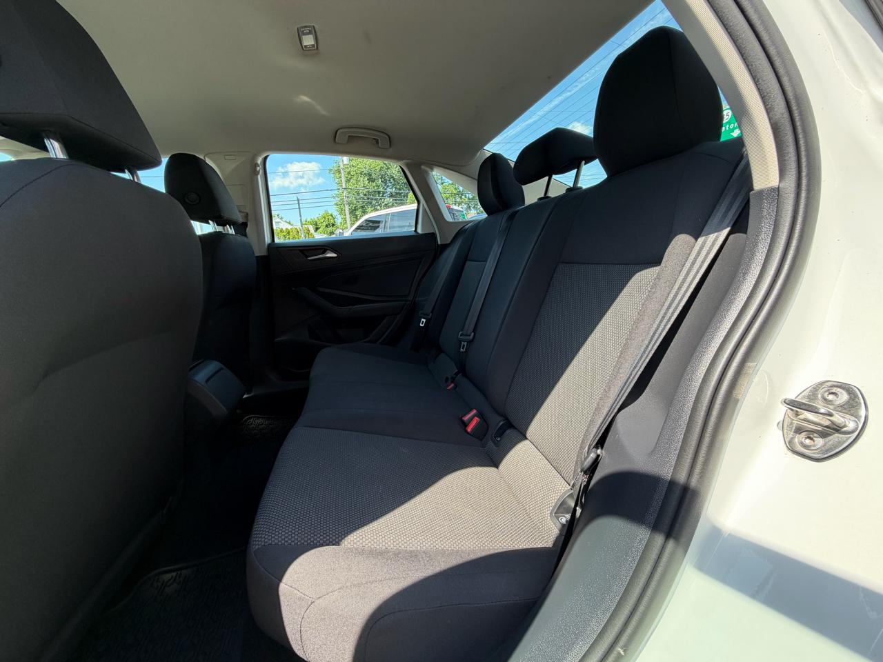 Volkswagen Jetta 1.4T S 6A 2019