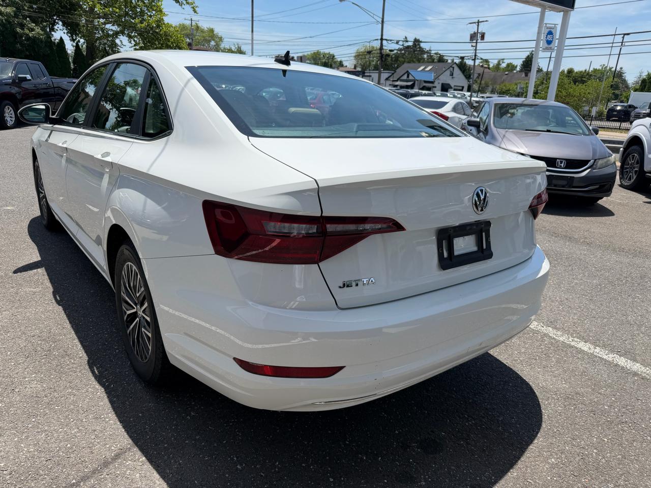 Volkswagen Jetta 1.4T S 8A 2020