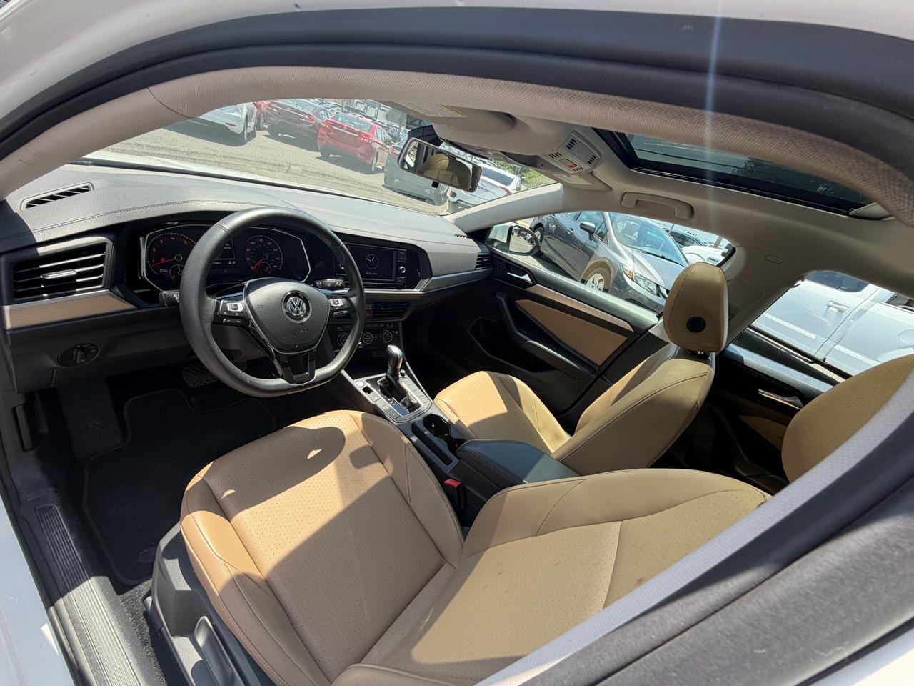 Volkswagen Jetta 1.4T S 8A 2020