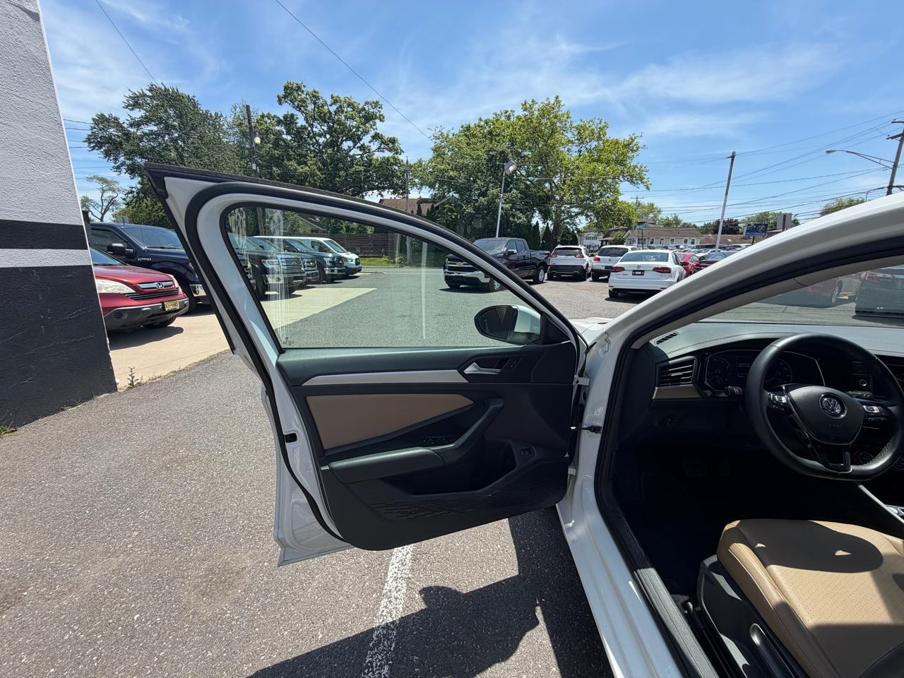 Volkswagen Jetta 1.4T S 8A 2020