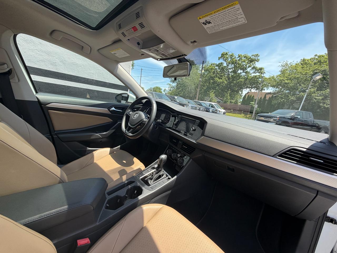 Volkswagen Jetta 1.4T S 8A 2020