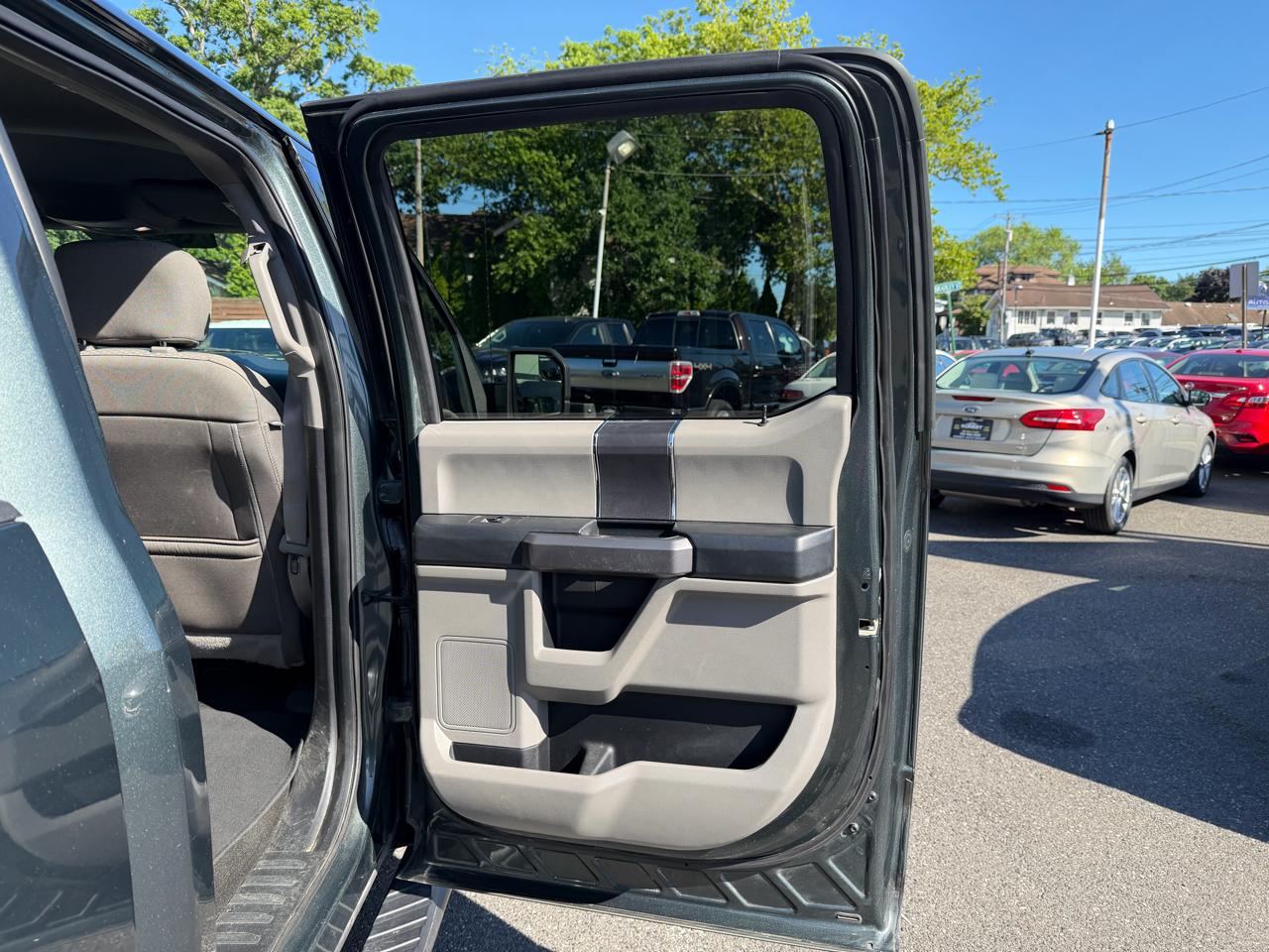 Ford F-150 XLT SuperCrew 5.5-ft. Bed 4WD 2018