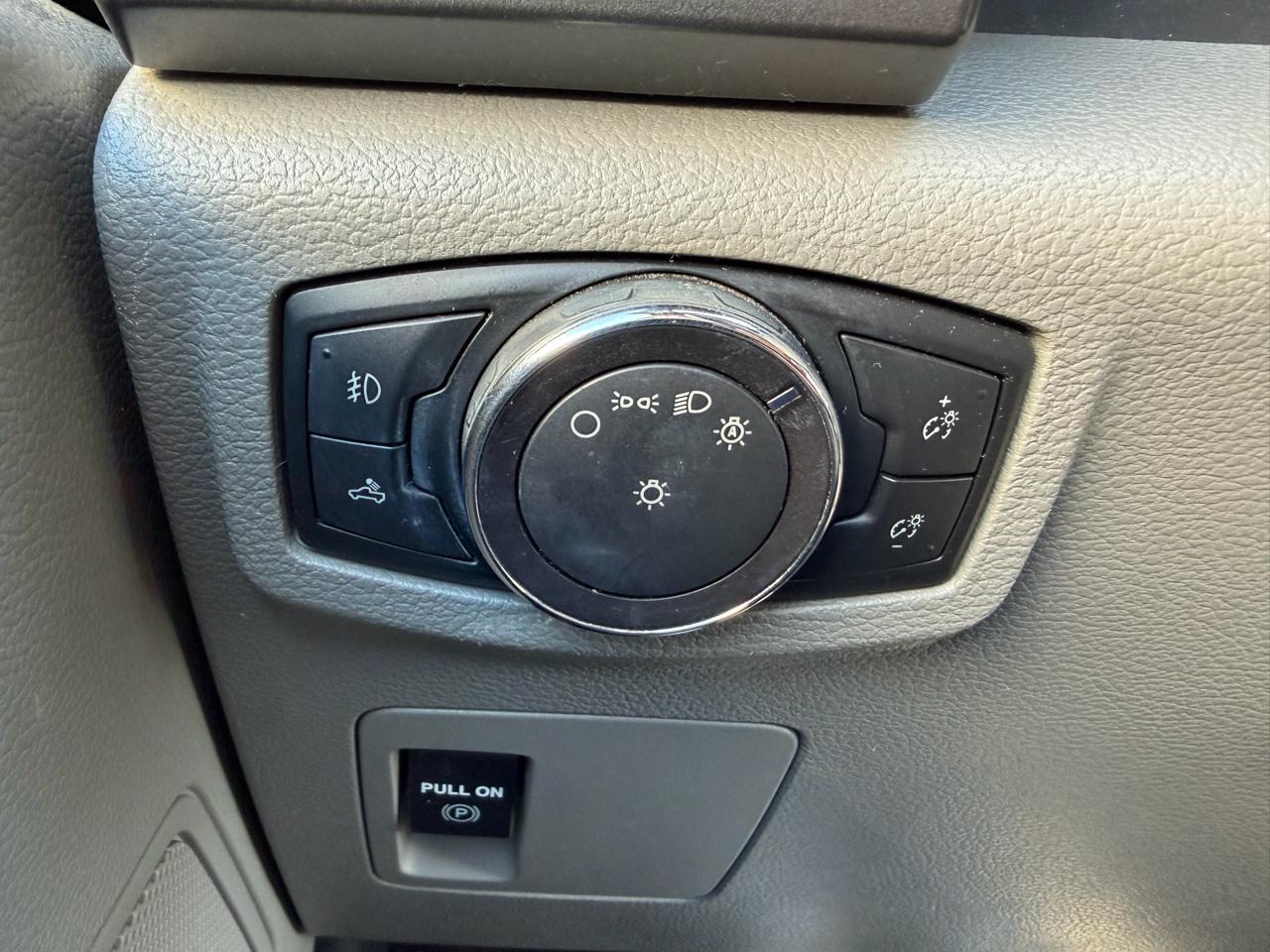 Ford F-150 XLT SuperCrew 5.5-ft. Bed 4WD 2018