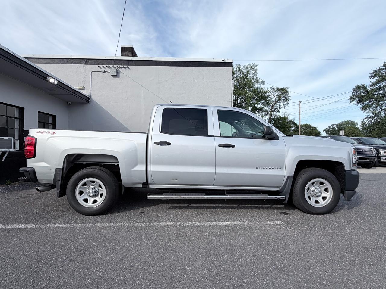 Chevrolet Silverado 1500 LS Crew Cab Short Box 4WD 2017
