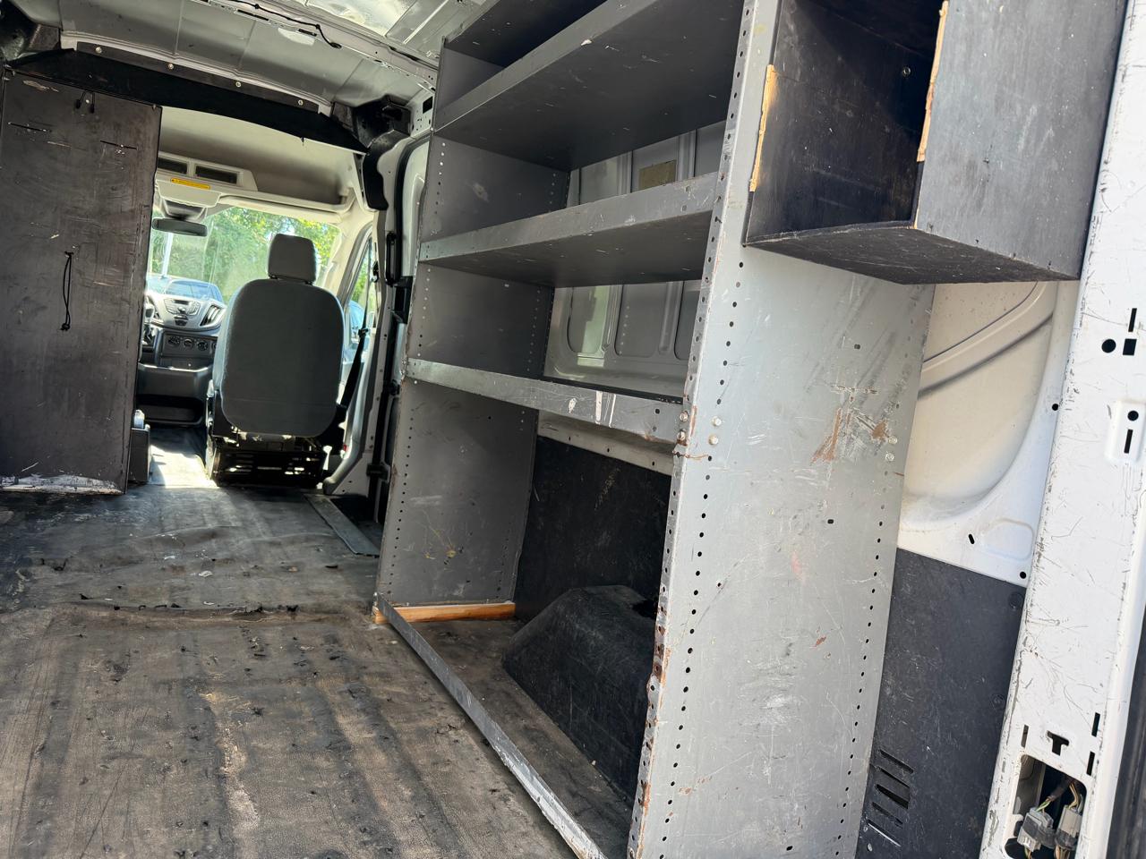 Ford Transit 250 Van Med. Roof w/Sliding Pass. 148-in. WB 2016