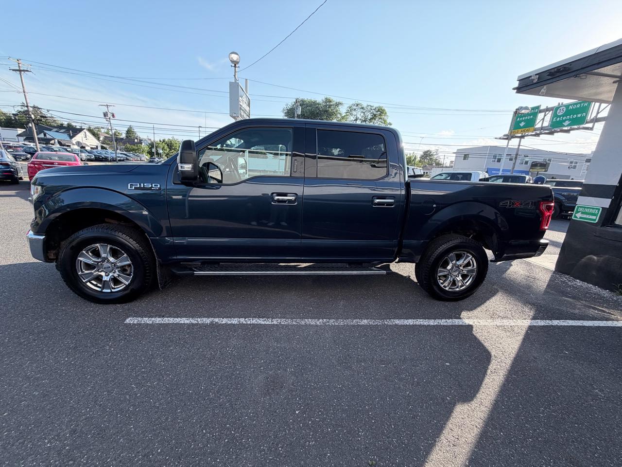 Ford F-150 XLT SuperCrew 6.5-ft. Bed 4WD 2015