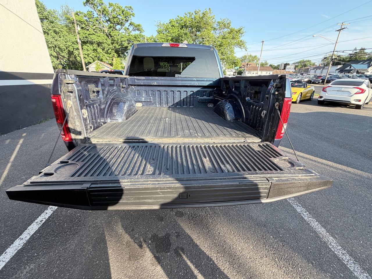 Ford F-150 XLT SuperCrew 6.5-ft. Bed 4WD 2015