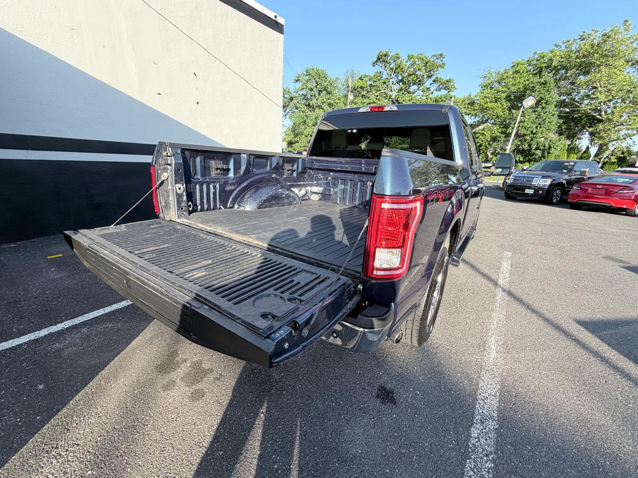 Ford F-150 XLT SuperCrew 6.5-ft. Bed 4WD 2015