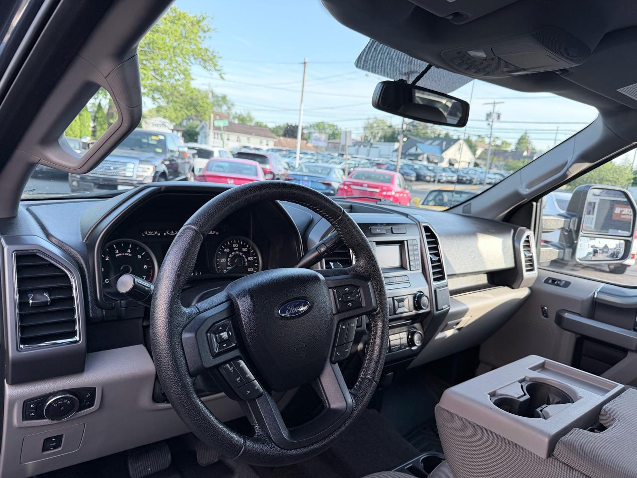 Ford F-150 XLT SuperCrew 6.5-ft. Bed 4WD 2015