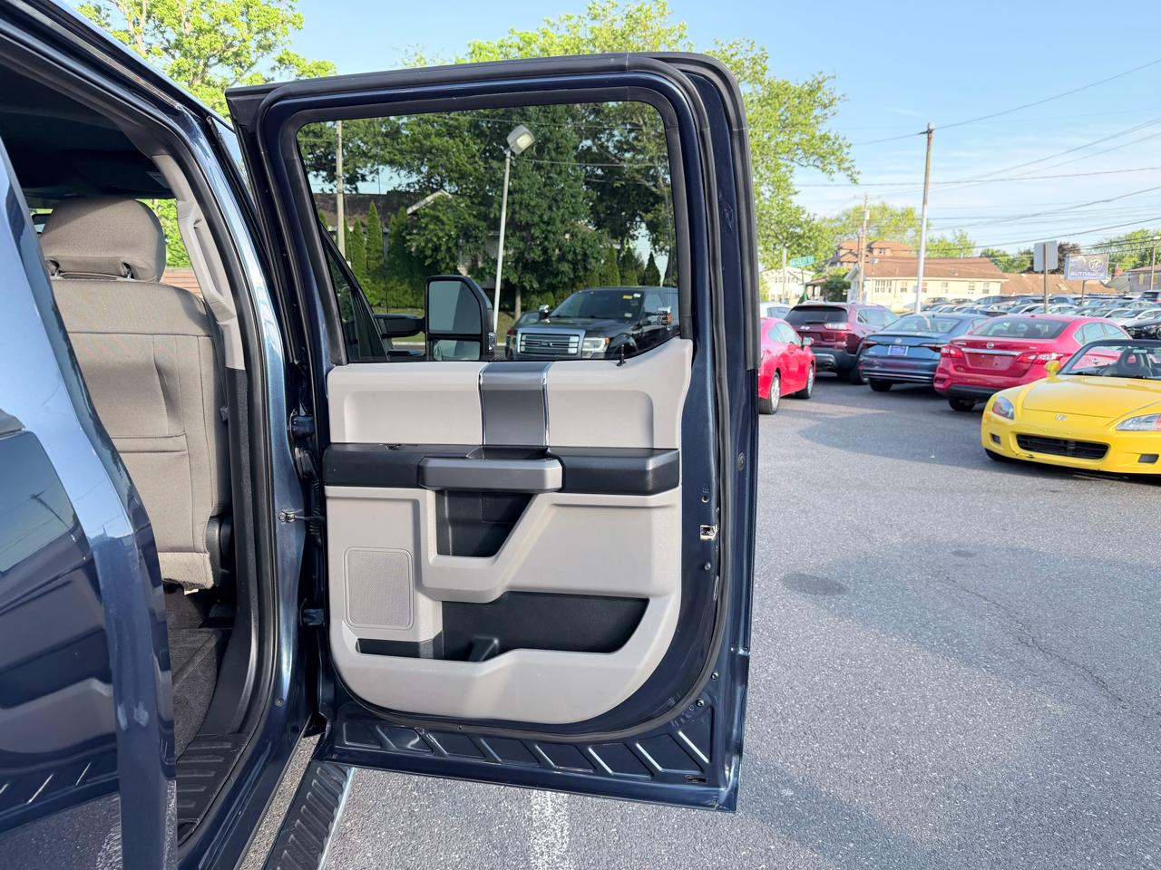 Ford F-150 XLT SuperCrew 6.5-ft. Bed 4WD 2015