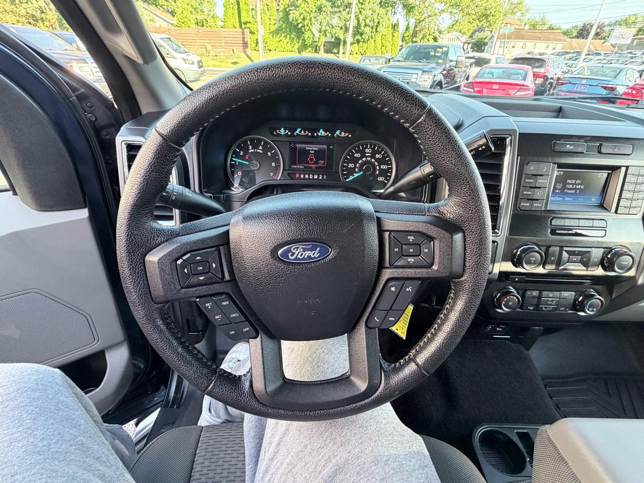Ford F-150 XLT SuperCrew 6.5-ft. Bed 4WD 2015