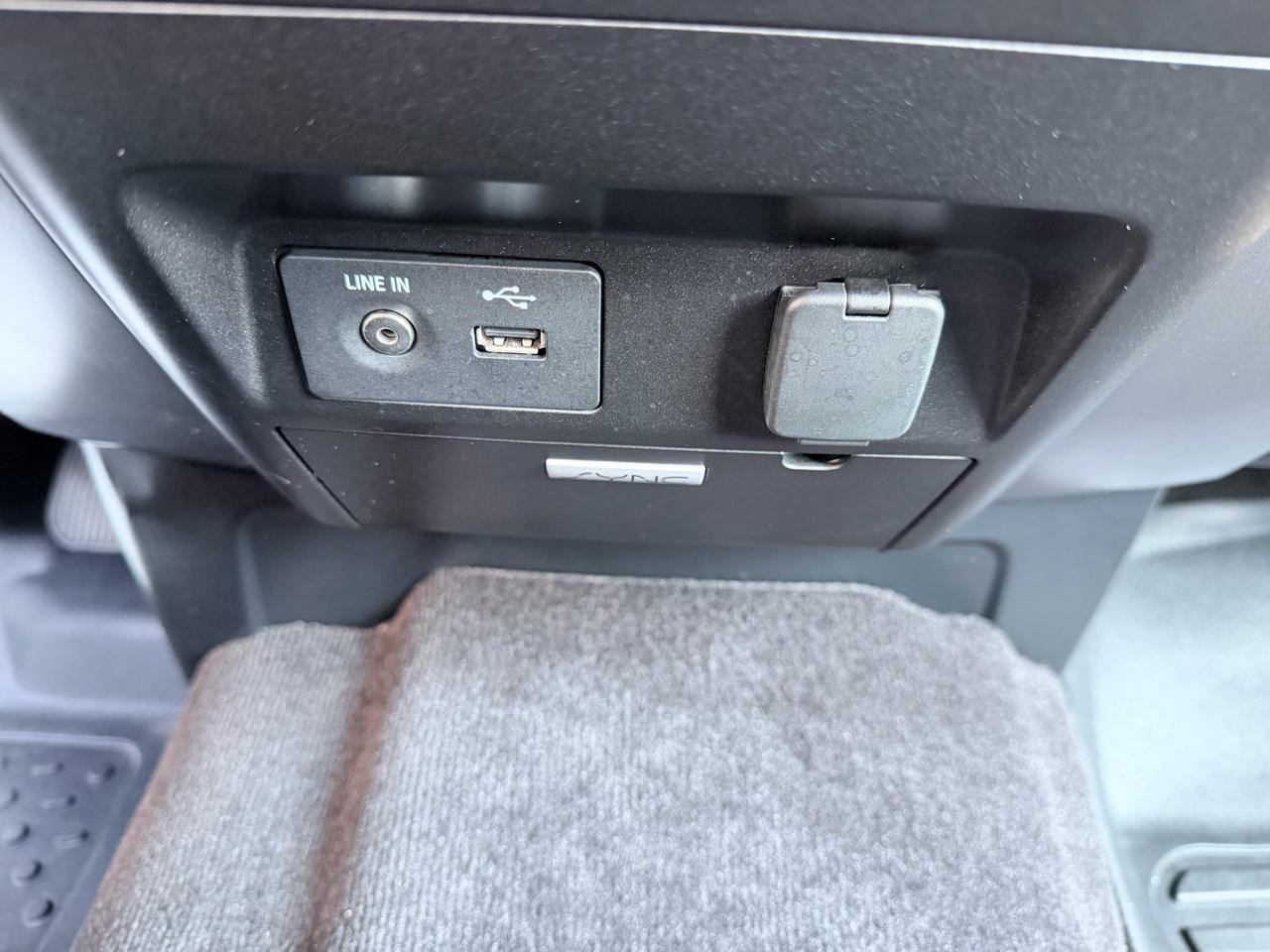 Ford F-150 XLT SuperCrew 6.5-ft. Bed 4WD 2015